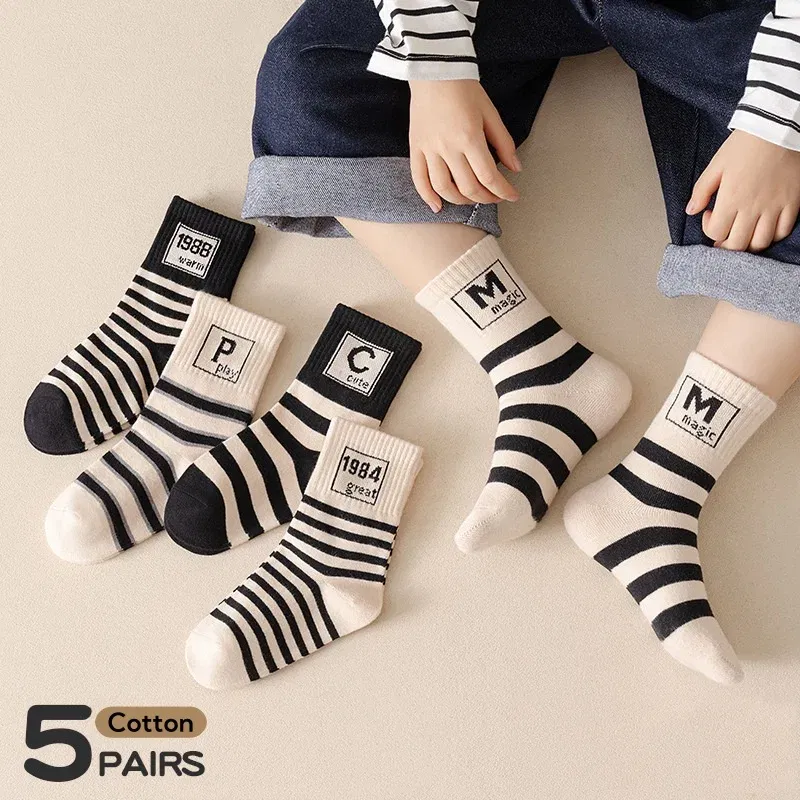 Color: black, Size: 7-9T - 5 Pairs Children's Socks Spring Autumn Socks Kids Boys Cotton Socks Baby Letter Pattern Mid Calf Sock