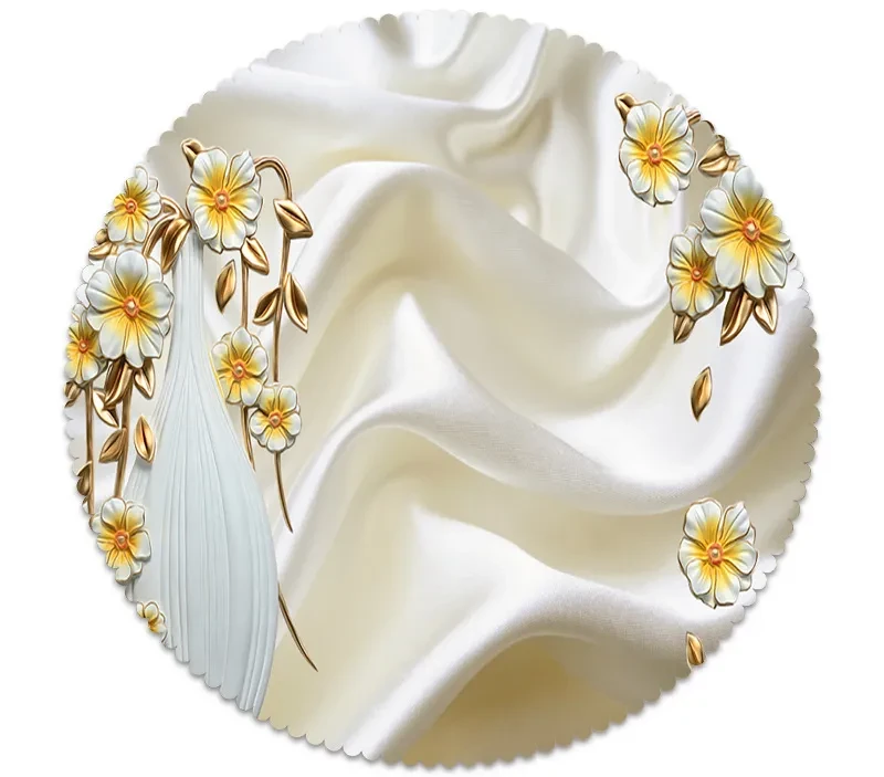 White Tablecloth