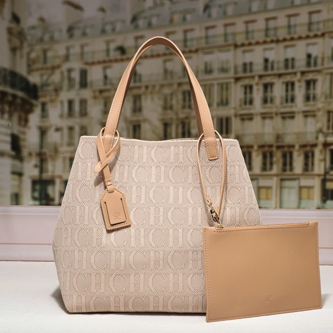 Color: Brown - CHHC 2025 Elegant Ladies Leather Crossbody Bag For Everyday Use By Famous Designer Luxury Brand Classic