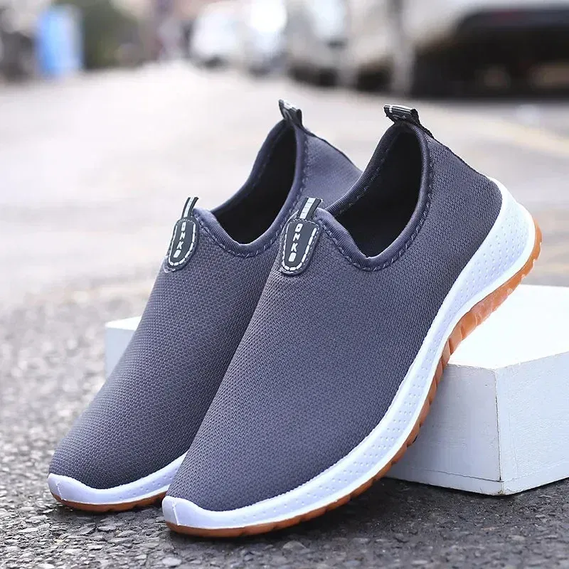 Color: Beige, Shoe Size: 43 - 2022 Leisure Sports Cloth Shoes Men's Mesh Breathable Soft Sole Running Shoes
