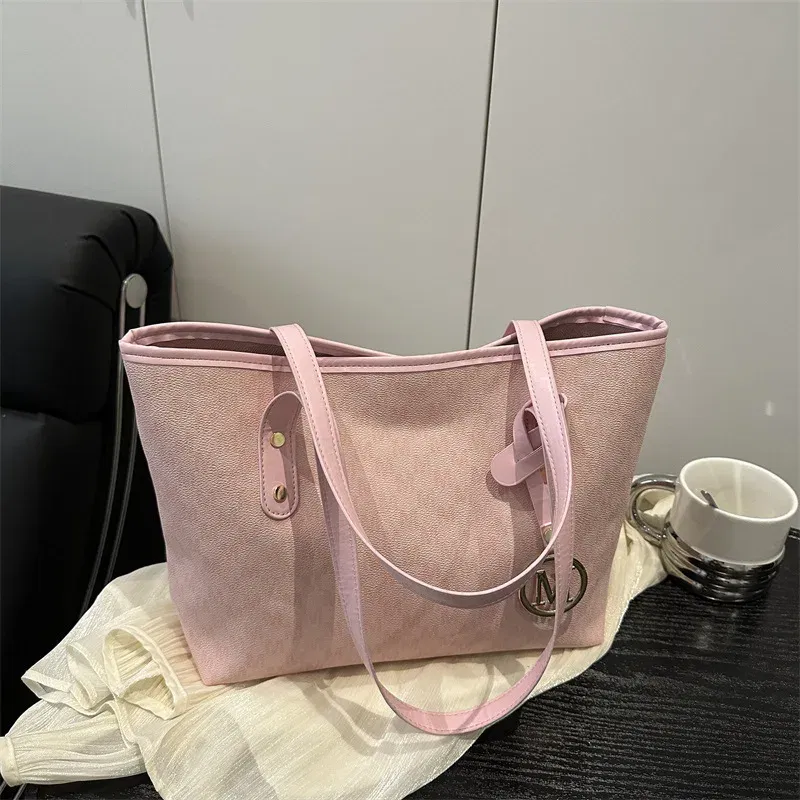 Color: WHITE - 2025 New Large Capacity Women Bag M Check Pattern  Versatile Small Design Shoulder Tote Commuter Bag