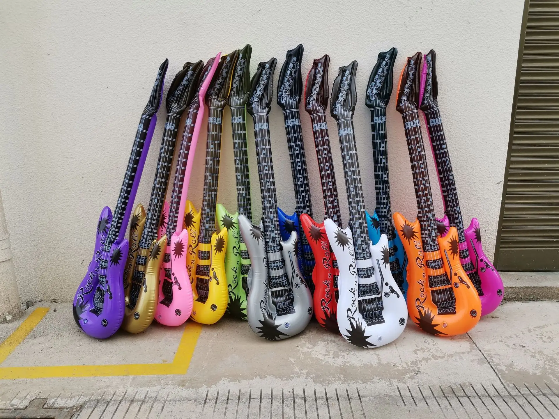 Color: Light Grey - 1pc Guitar Balloon 36inch Inflat Guitar Music Rock Party Decoration 80s 90s Disco Party Supplies