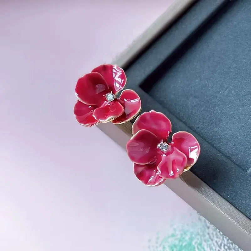 Metal Color: dark green - 2024 New Rose Red Flower Hanging Earrings for Women Love Heart Blooming Florals Cute Lovely Female Ear Jewelry brincos new