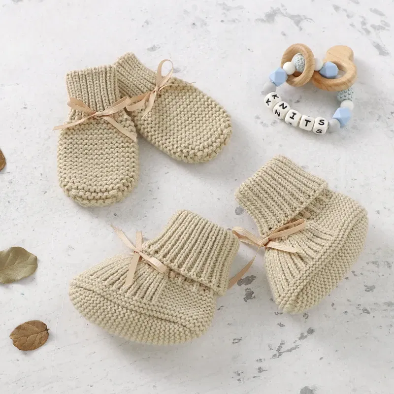 Color: Blue, Baby Age: 13-18 Months - Baby Shoes + Gloves Set Knit Newborn Girls Boys Boots Mitten Fashion Butterfly-knot Toddler Infant Slip-On Bed Shoes Hand Made