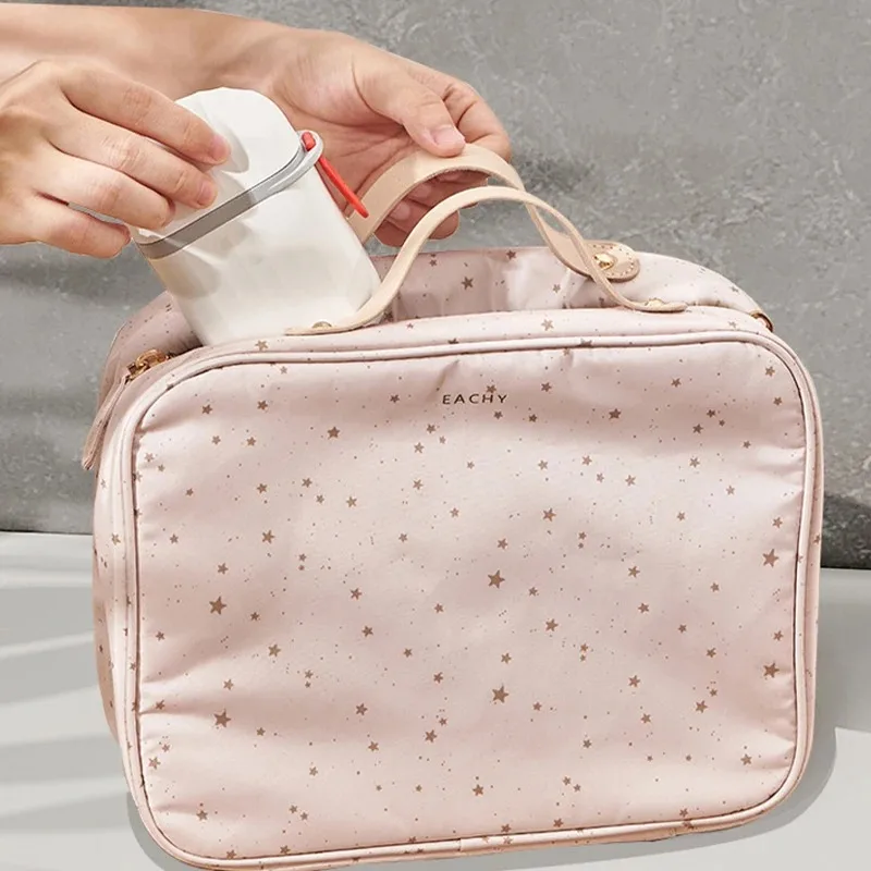 Color: Light Grey - 1-2Pcs Portable Travel Soap Dish Bathroom Items Soap Box With Lid For Traveling Container Products Household Merchandises Home