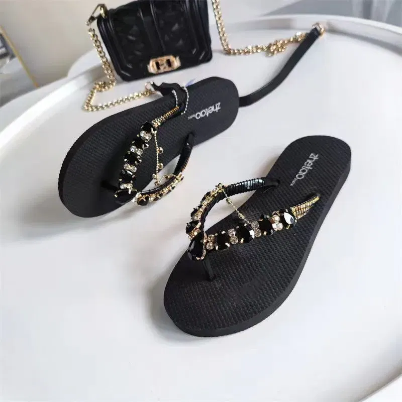 Color: Black, Shoe Size: 39 - Outdoor Leisure Flip Flops Women 2024 Summer Fashion Lady Beach Shoes Luxurious Rhinestone Embellished Women's Flat Slippers