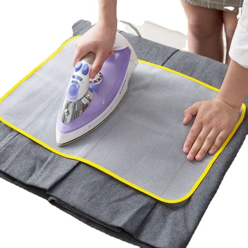 Color: Red - Ironing Pad T-shirt pantsHigh Temperature Resistant Heat Insulation Ironing Cloth Clothes Protection Pad Home Mesh Ironing Board