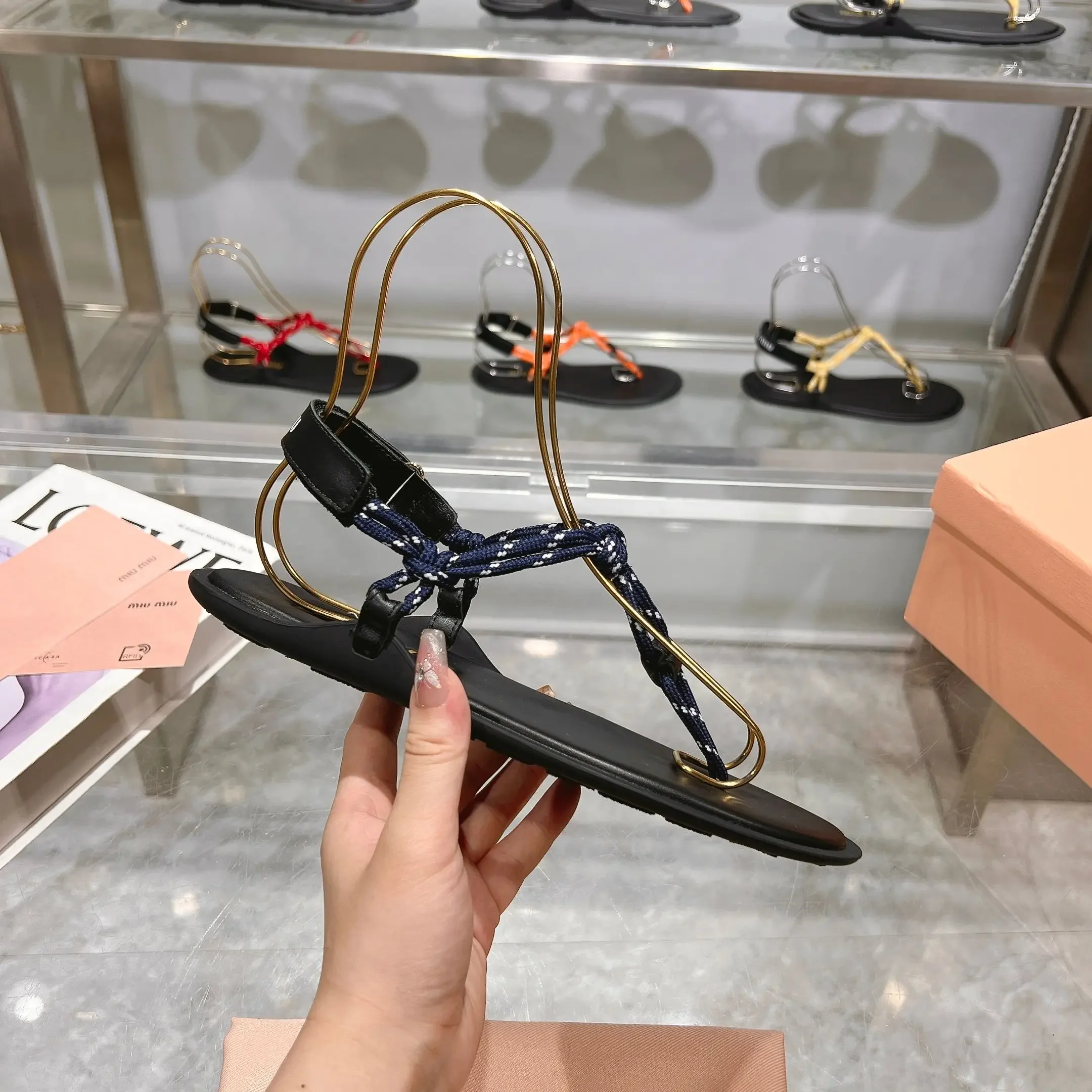 Color: Blue, Shoe Size: 41 - Fashionable and cost-effective MIU series 25 new summer products, the world's most popular flip-flops, versatile and trendy