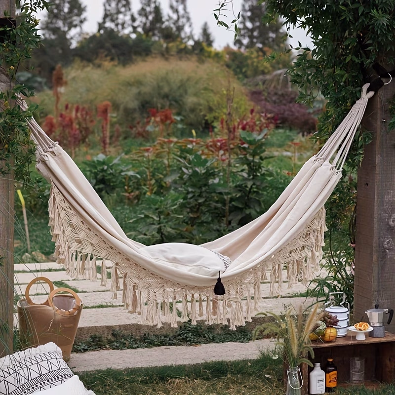 Outdoor Macrame Hammock – Relax in Style and Comfort