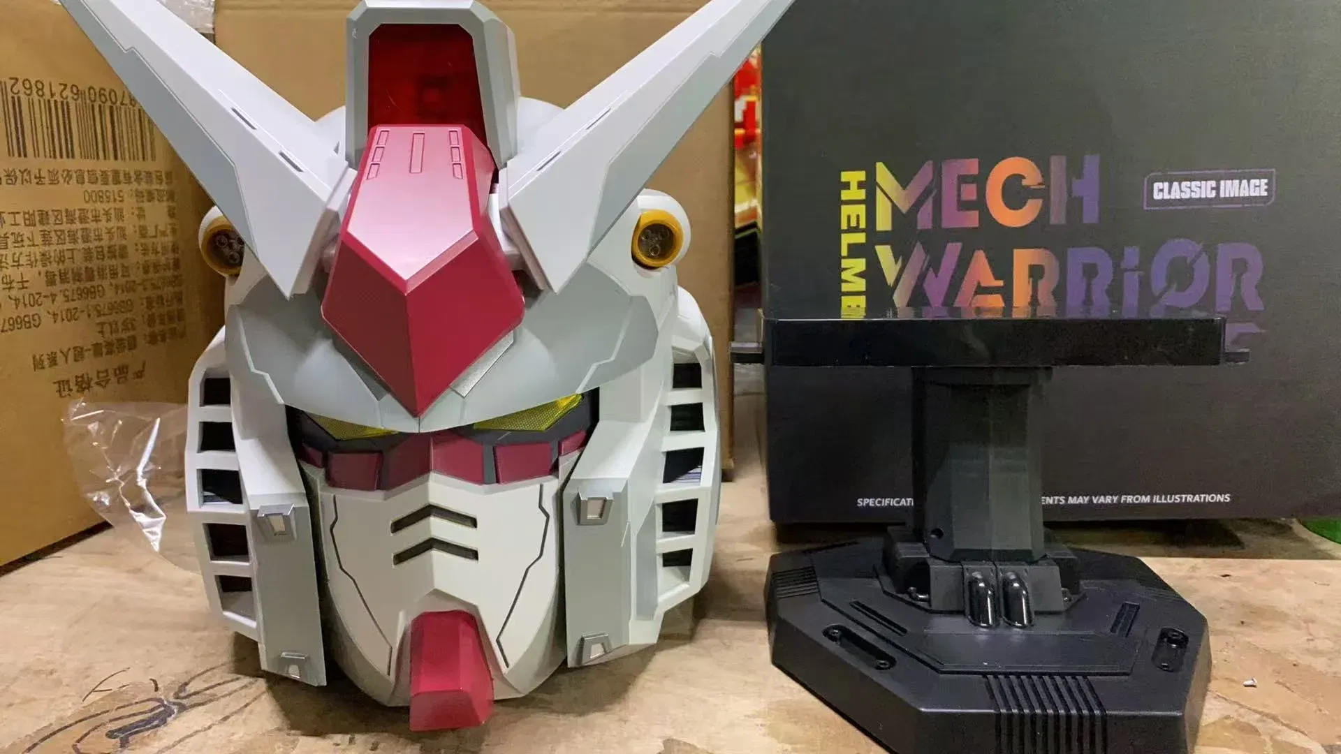 RX-78-2 Yuan Zu Ganso Luminous Mobile Suit Helmet Cosplay Costume Accessory Comic Exhibition Model Figure Decor Collectible Gift