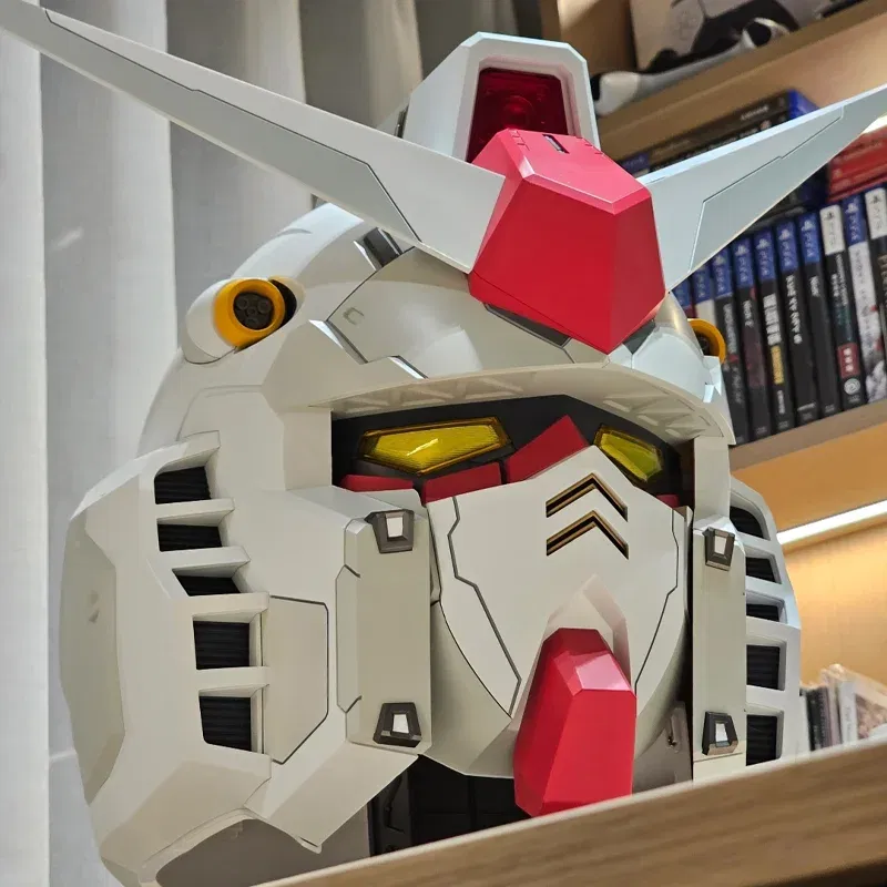 RX-78-2 Yuan Zu Ganso Luminous Mobile Suit Helmet Cosplay Costume Accessory Comic Exhibition Model Figure Decor Collectible Gift