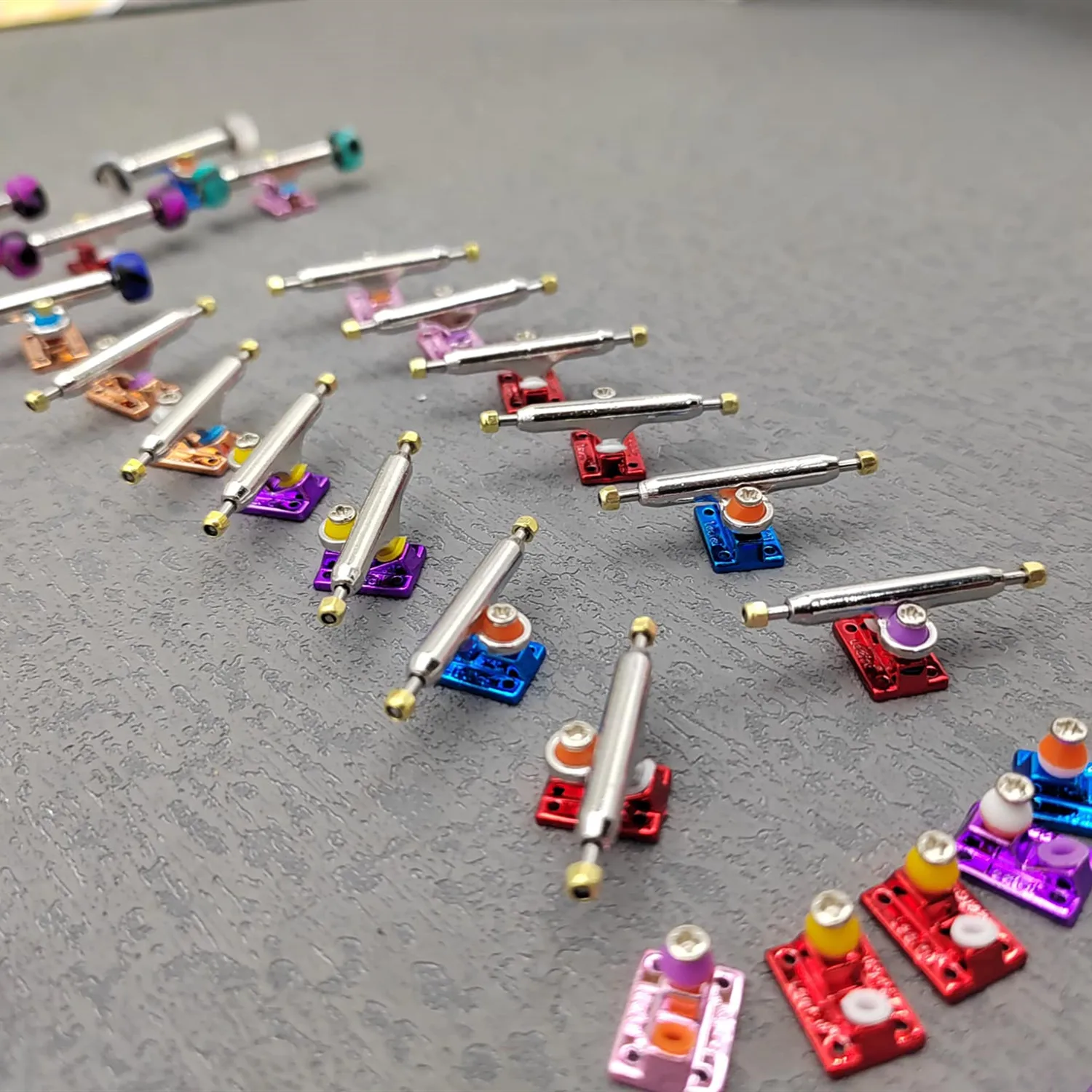 Color: Gold, Ships From: CHINA - 34mm Fingerboard Trucks with Soft Bushing and Pivot Cup for Finger Skateboard