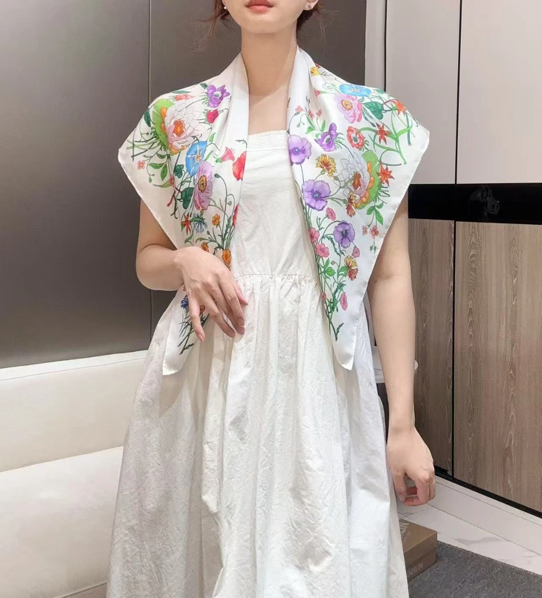 Color: WHITE - High-quality Silk Handmade Square Scarf 90x90cm Classic Floral Pattern Injects The Same Romantic Atmosphere Into The New Series