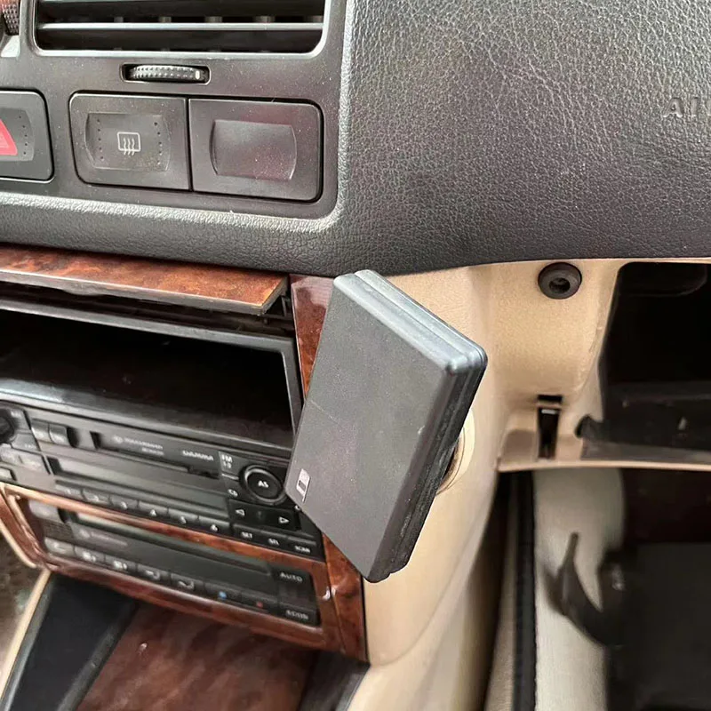 Color Name: Brown - for VW Bora, Golf 4, R32 original car phone holder, phone holder