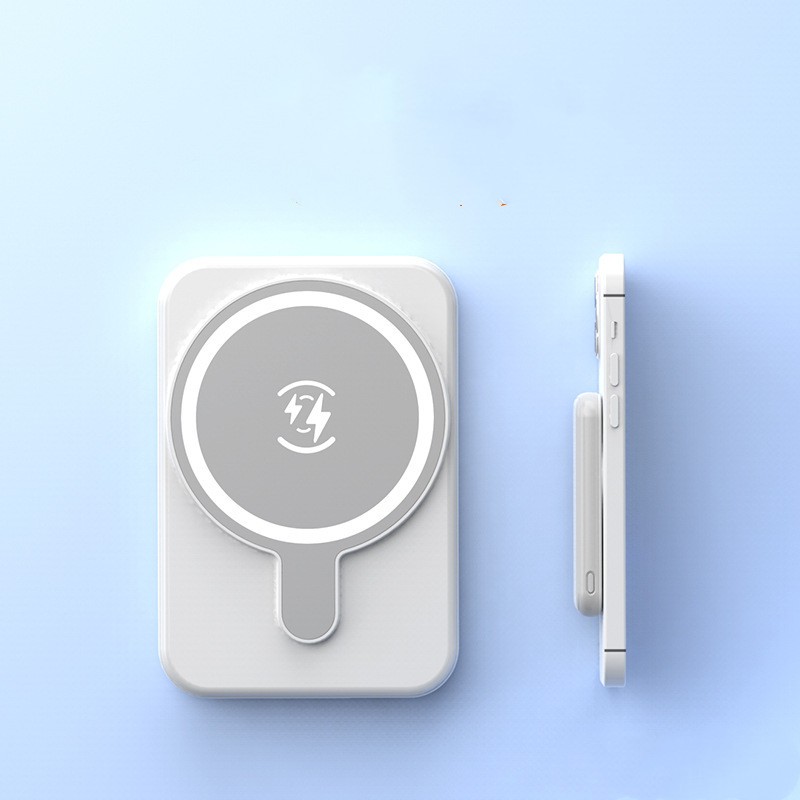 Compact Magnetic Wireless Power Bank