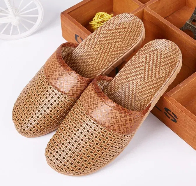Color: Chocolate, Shoe Size: 43 - Mntrerm Summer Natural Bamboo Rattan Cane Grass Weaving Slippers Shoes Vine Grass Men Casual Slippers Non-slip Couples Slippers