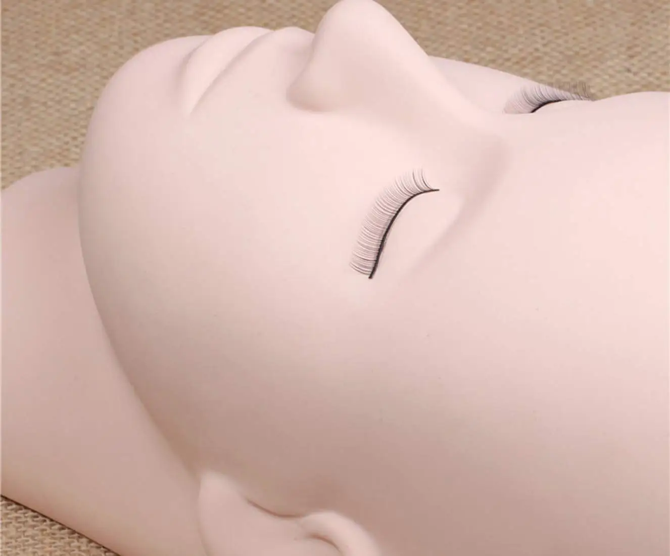 Color: Brown - 1/4Pack Practice Training Head Rubber Cosmetology Mannequin Doll Face Head For Eyelashes Makeup Massage Practice