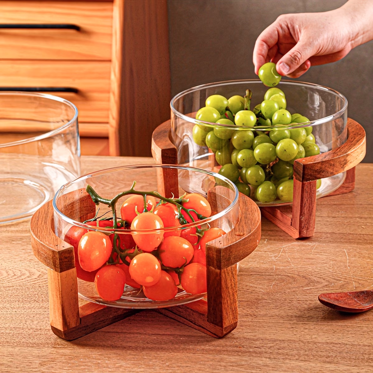 WGroom™ 2pcs/set Acacia Wood Base Glass Fruit Dish – Elegant Fruit Bowl and Salad Bowl Set
