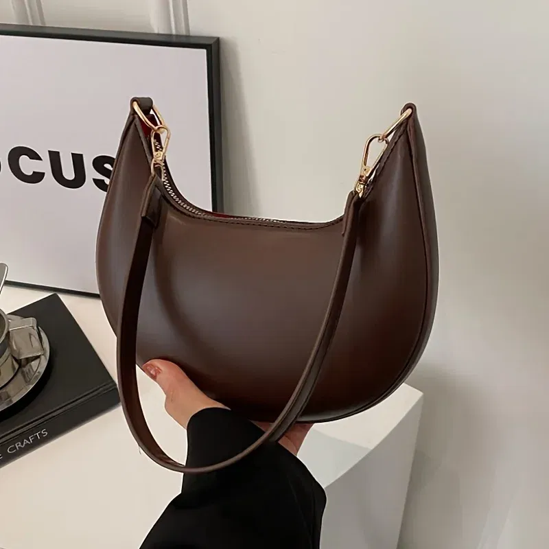 Color: Coffee - New Fashionable High-end Moon-shaped Baseball Bag, Showing Luxury, Women's Single Shoulder Bag
