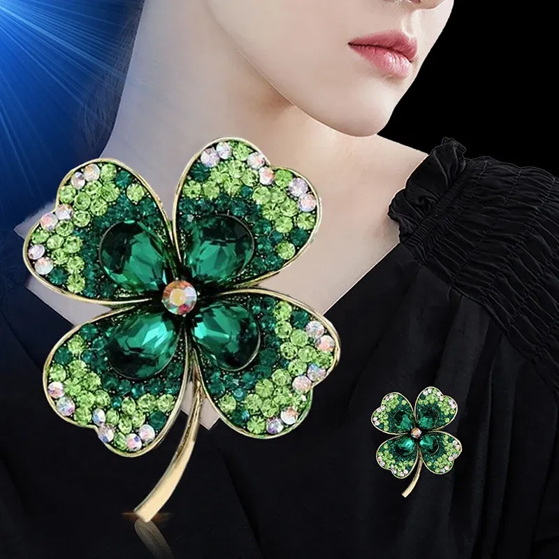 Metal color: Light Yellow Gold Color - Korean Style High-End Crystal Glass Fashion Brooch Alloy Four-Leaf Clover Pin Clothing Accessories Brooch Women