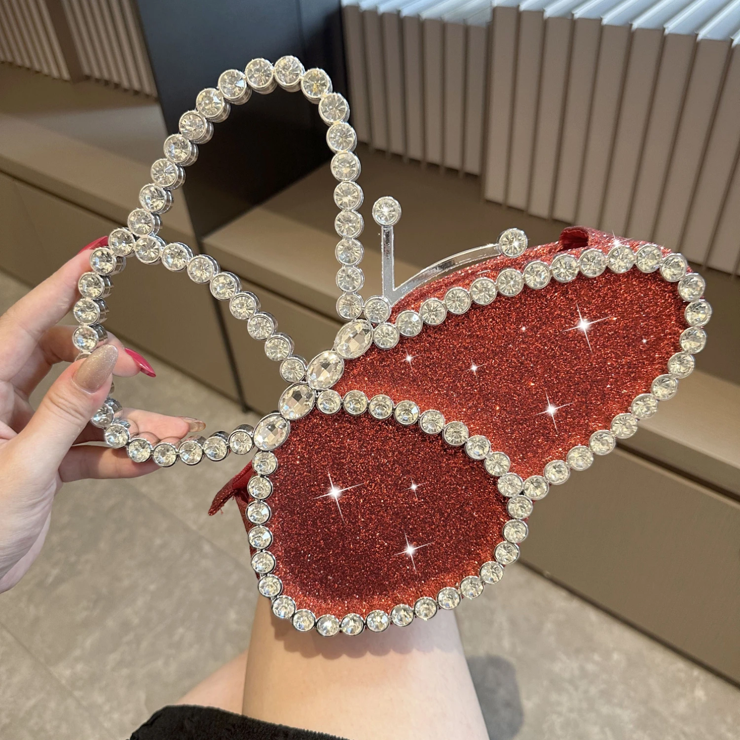 Color: black, Ships From: CHINA - Rhinestone  Glitter Evening Clutch, Elegant Sparkly Sequin Handbag With Chain, Classic Creative Purse For Valentine's Day, Weddi