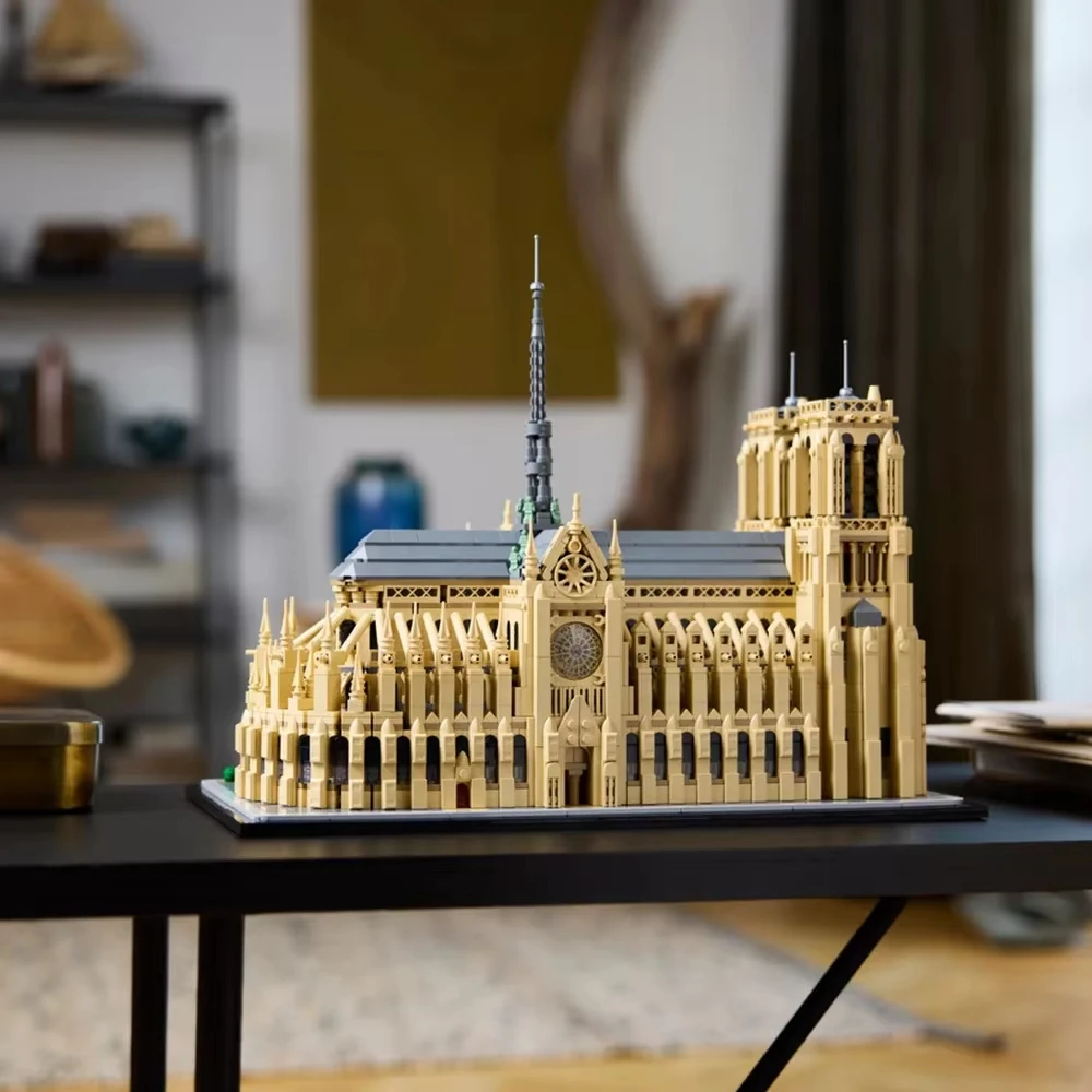 Kalein 4383pcs Notre Dame Cathedral Building Model Building Blocks Adult Collection Set Toys for Boys and Girls Birthday Gifts