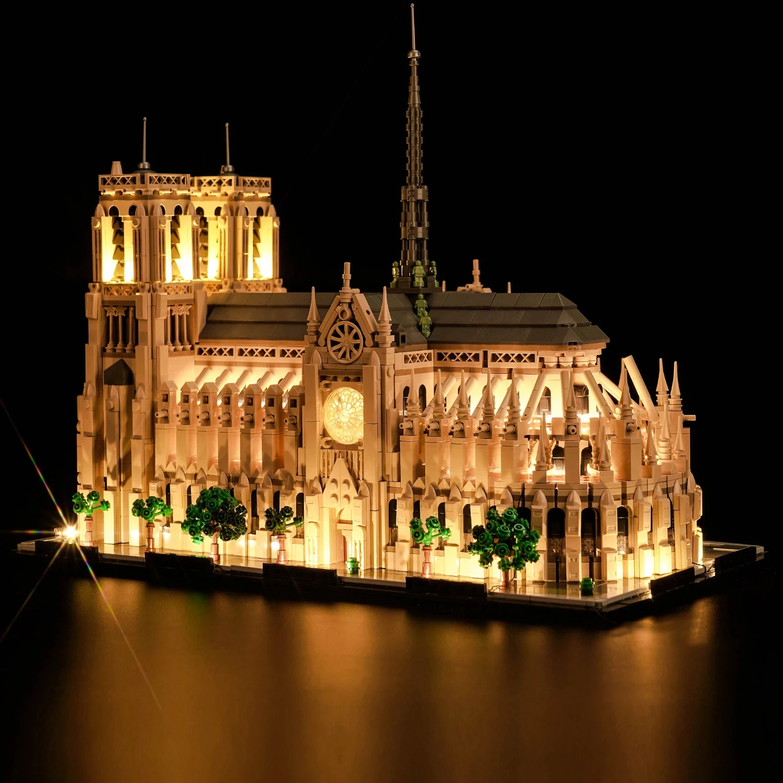 Kalein 4383pcs Notre Dame Cathedral Building Model Building Blocks Adult Collection Set Toys for Boys and Girls Birthday Gifts