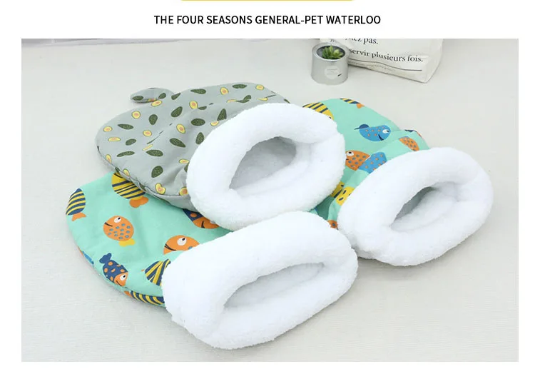 Color: apple green - Autumn and Winter Warm Pet Sleeping Bag, Lamb Fleece Warm Cat Nest, Drill Hole, Bedding, Semi Closed Dog Nest, Suitable for Dogs