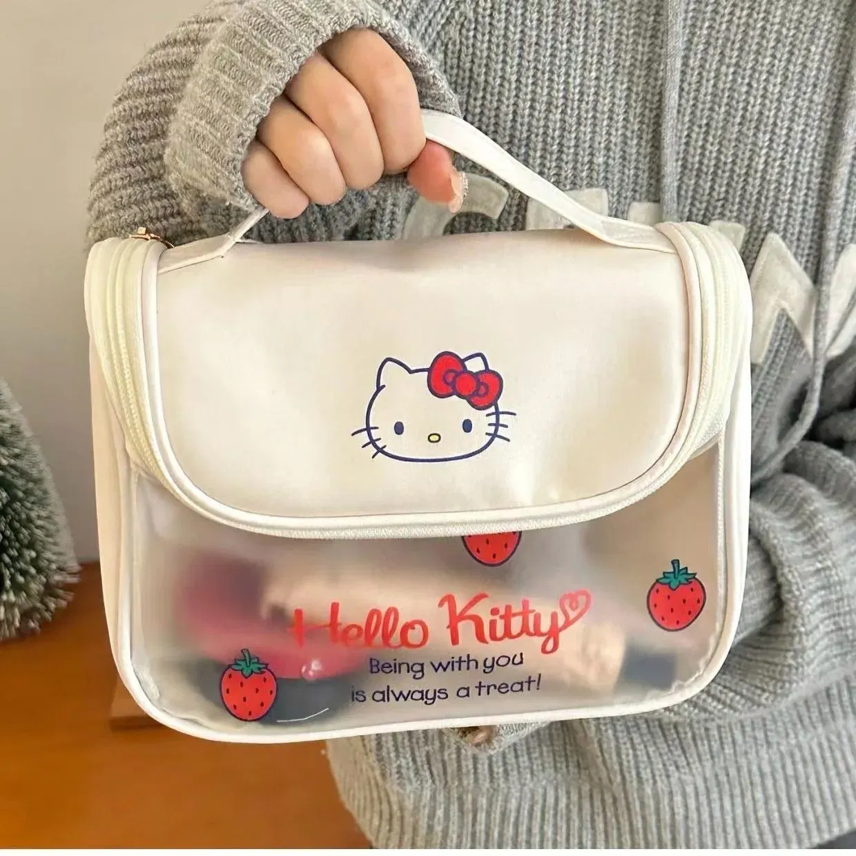 Color: green - Sanrio Kawaii Hello Kitty Zipper Makeup Bag Black Beauty Cinnamon Roll Large Capacity Waterproof portable Millennium Girls Wash
