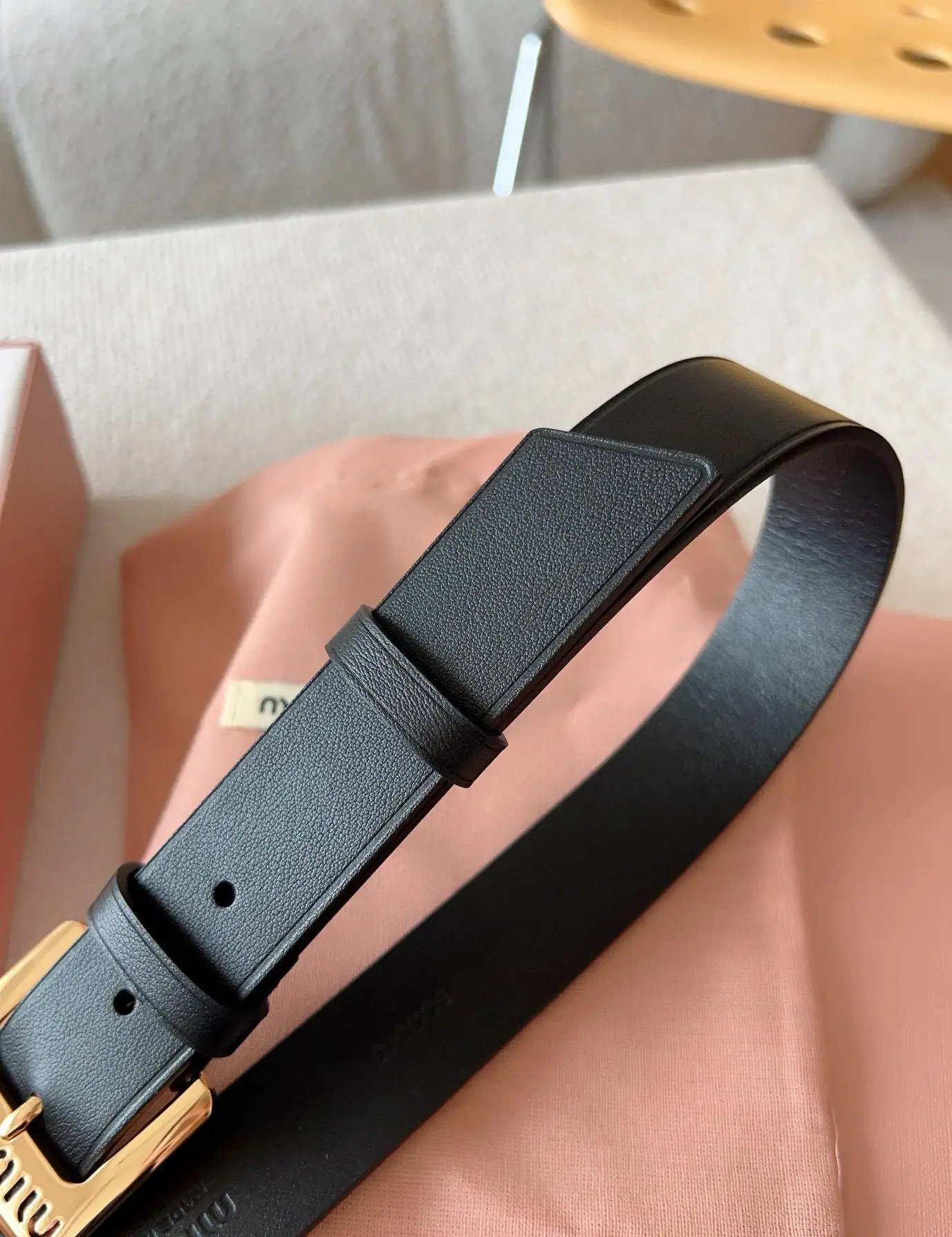 Color: WHITE, Belt Length: 100cm - Versatile and Practical, This Luxury Belt for Women Is A Must-have Gift That Easily Complements Any Style for Casual Elegance.