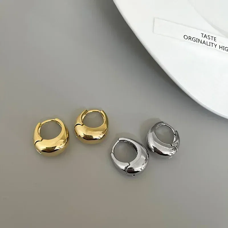 Stainless Steel Smooth Metal Chunky Hoop Earrings For Women Girls Fashion Round Circle Hoops Statement Earrings Punk Jewelry