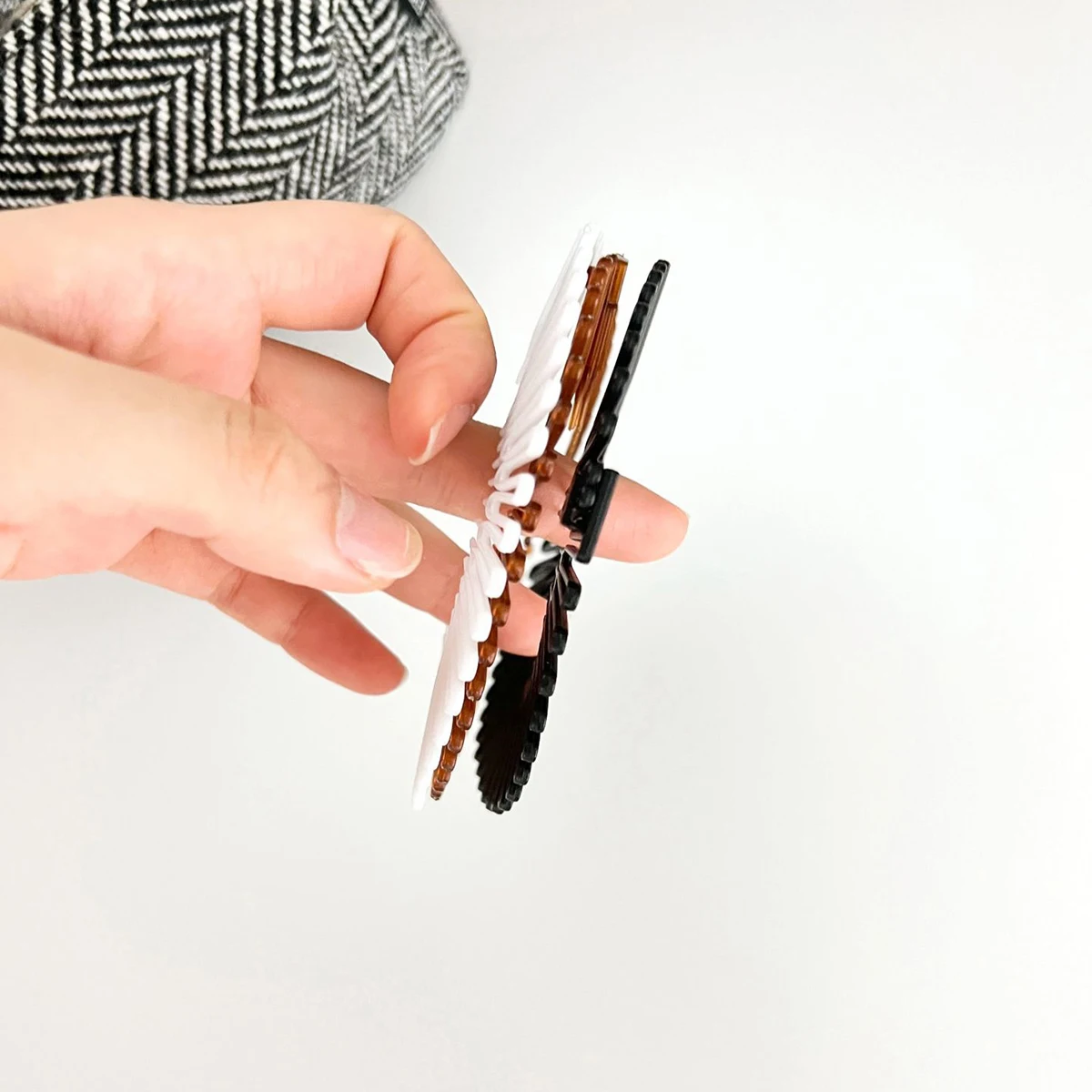 Color: GRAY - Women Invisible Broken Hair Hairpin Adult Tiara Tools Roll Curve Needle Bangs Fixed Insert Comb Professional Styling Accessories