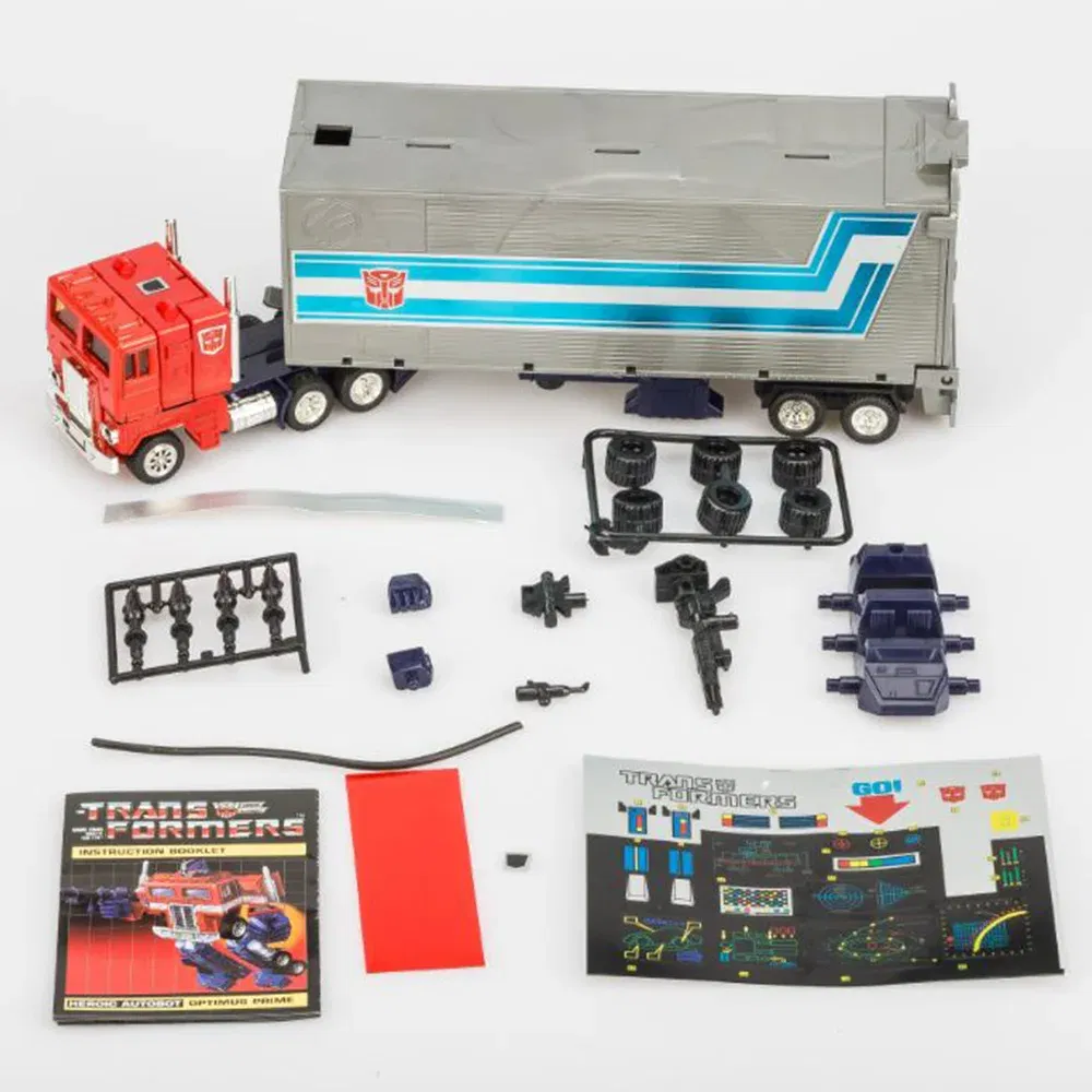 Color: WHITE - Transformation G1 Re-enacted OP Prime Red KO Edition With Carriage Metal Front Action Figureals Model Toys Gift