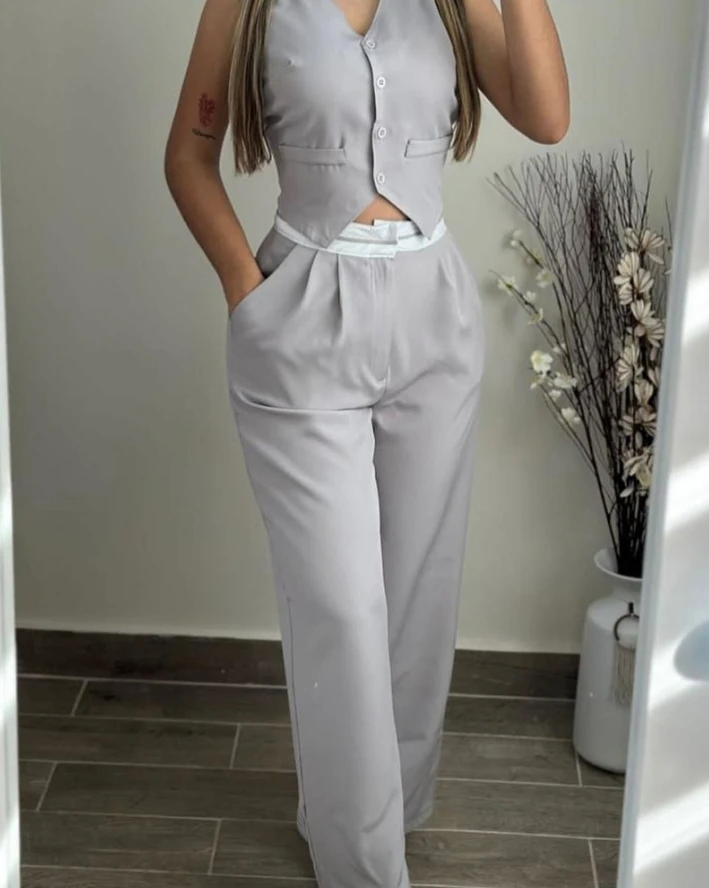 Color: Blue, Size: M - New Women's Two-Piece 2024 Summer Casual Sexy Elegant V-Neck Twist Button Tank Top and Pocket Design Pants Set Women's Set