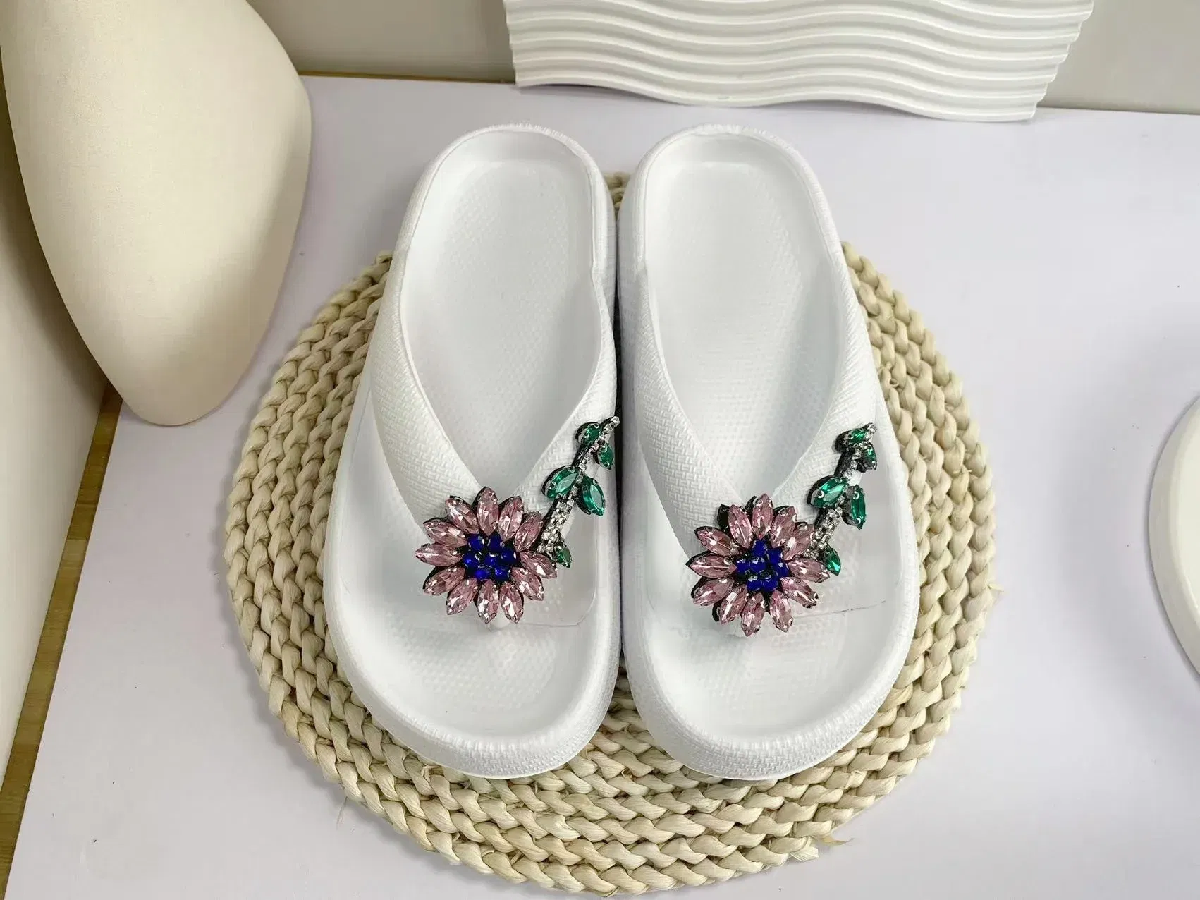 Color: dark green, Shoe Size: 38-39 - Summer Multi Color Women's Flip Flops Fashionable Metallic Teddy Bear Bow Slide Sandal Beach Vacation Home Versatile Footwear