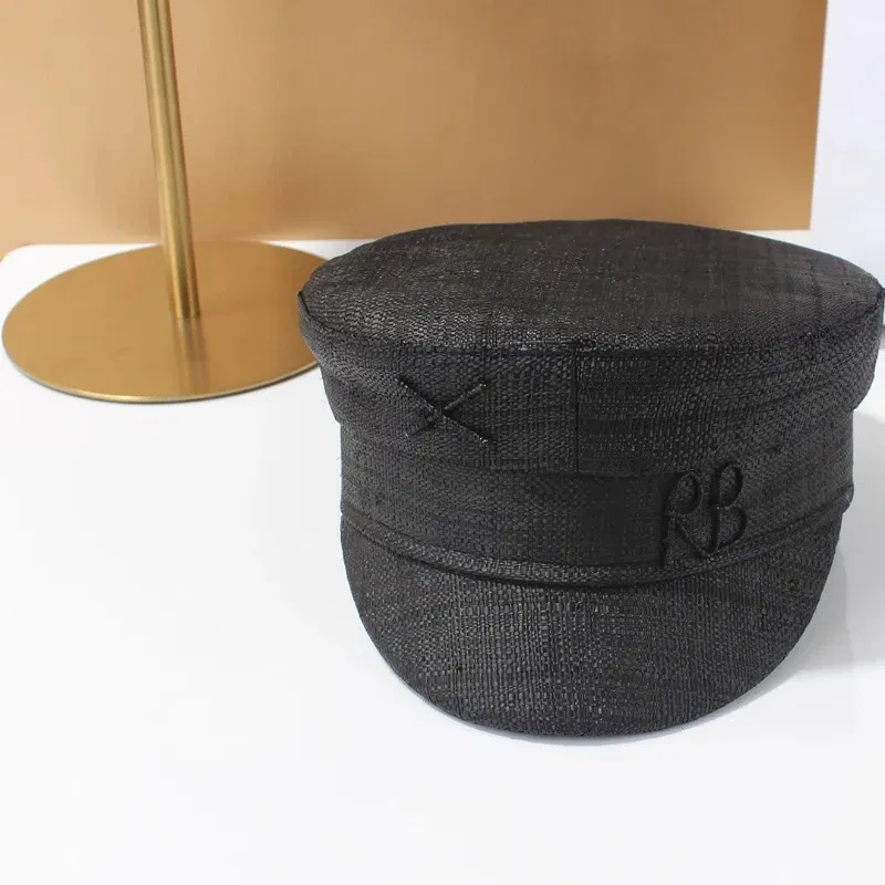 Designer New Winter Embroidery Letter Baker Boy Straw Caps Purple Newsboy Caps Thick Warm Flat Cap Chapeau Homme