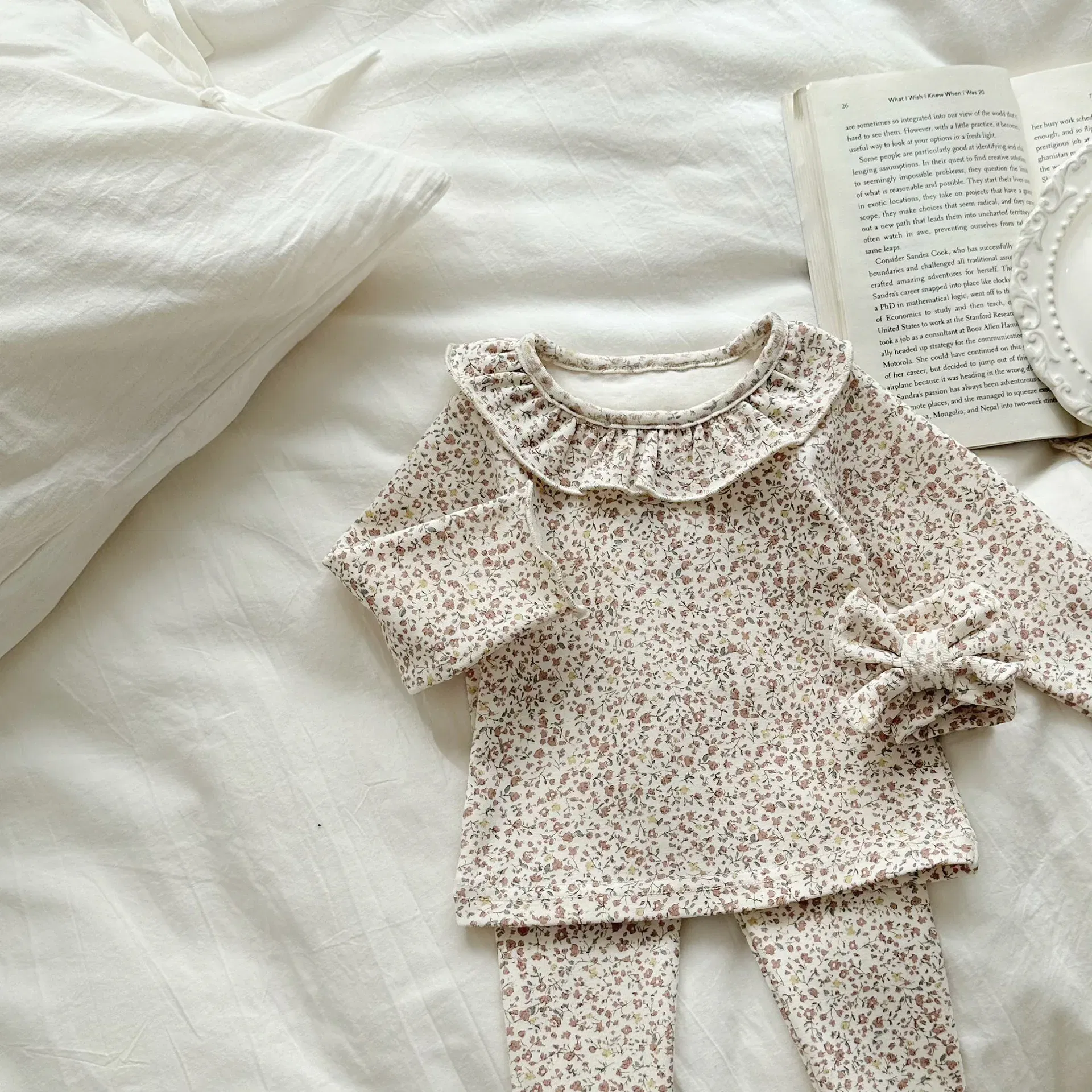Color: Beige, Kid Size: 12M - 2025 Spring New Baby Long Sleeve Clothes Set Infant Girl Floral Tops + Leggings + Headband 3pcs Suit Cotton Toddler Outfits