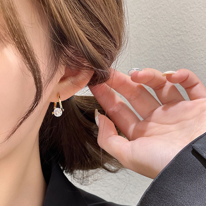 Simple Single Zirconia Earrings