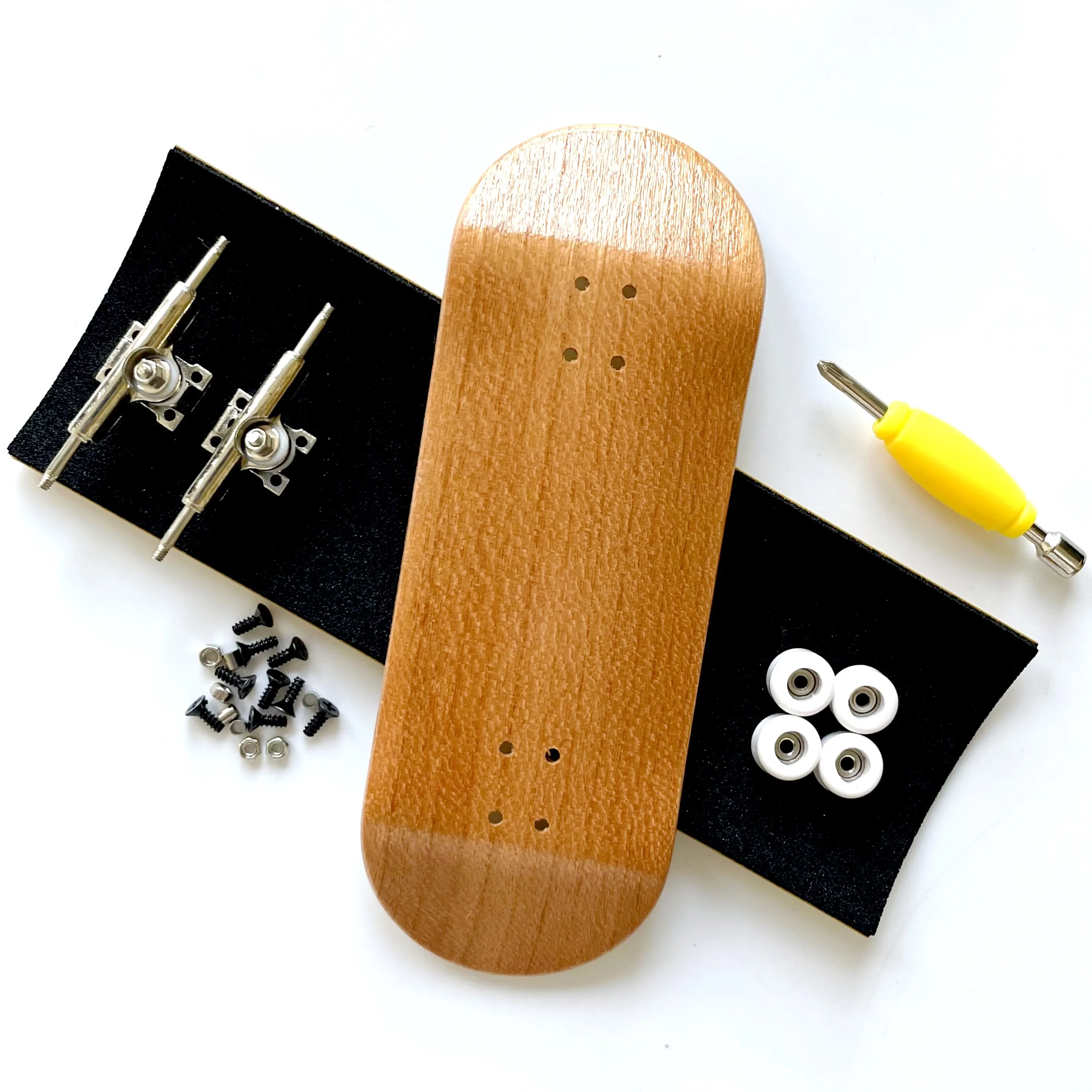 Color: Yellow - 34mm Fingerboard Set with Double Axle Trucks Bearing Wheels
