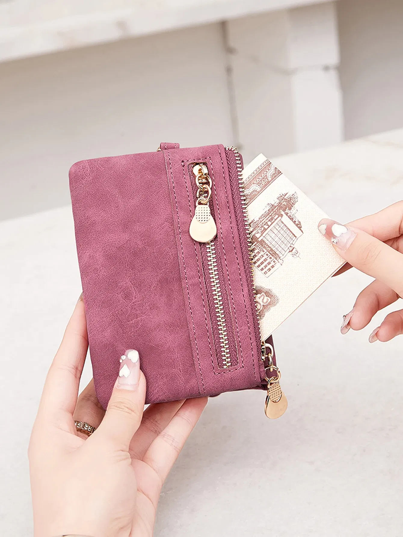 Color: army green - Retro foldingzipper wallet high-quality PUleather portablemultifunctional women's walletfashionable withID card window wrist bag
