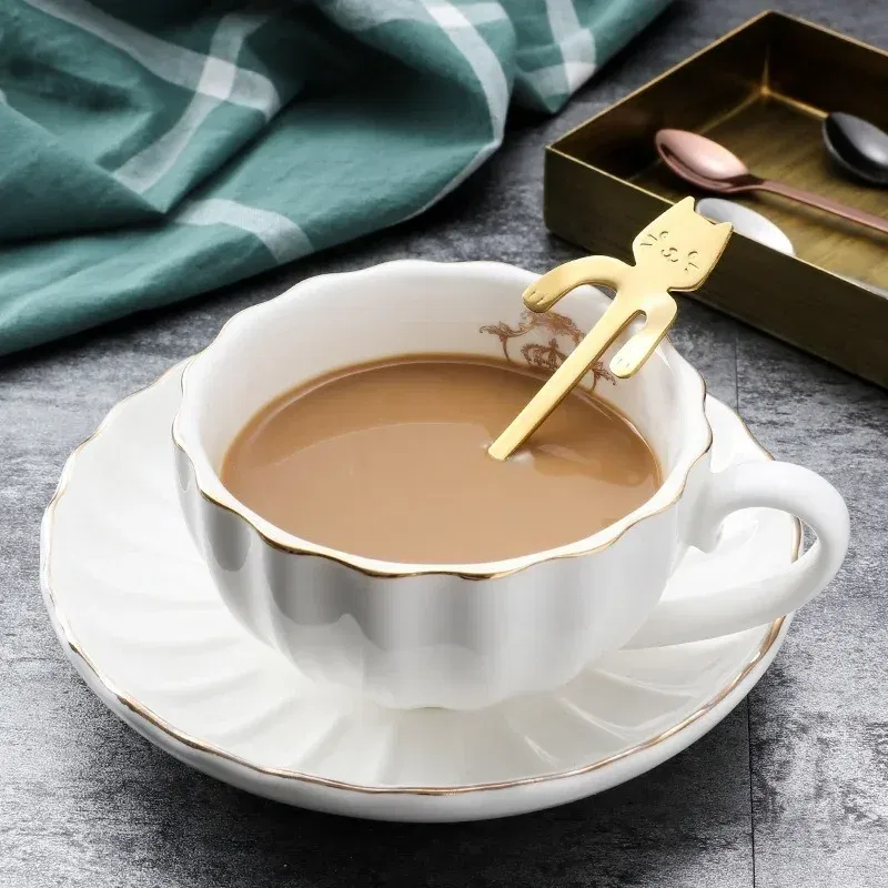 Color: Red - Stainless Steel Coffee Spoon Lovely Cute Cat Shape Teaspoon Dessert Snack Scoop Ice Cream Mini Spoons Tableware Kitchen Tools