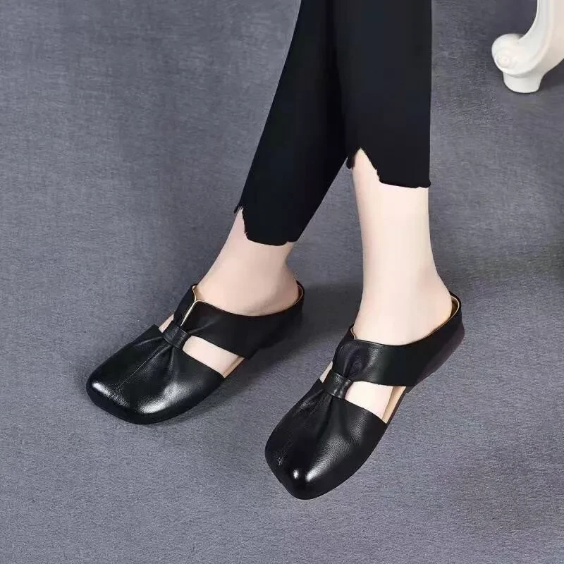 Cut Out Design Flat Mules