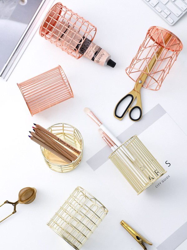 Pen Container