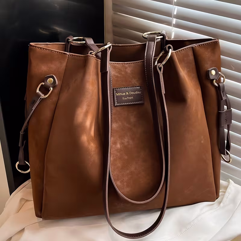 PERFECT LILY Faux Suede Velvet New Retro Style Solid Color Women'S Fashion Tassel Decorated Tote Bag