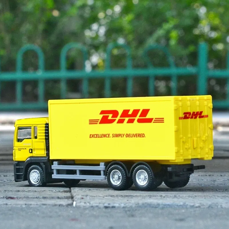 144027 Diecast Truck Model