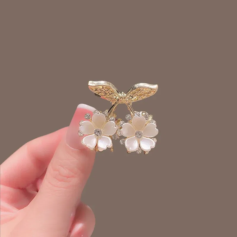Color: Gold - Super Fairy Sakura Cherry Clip Small Size Girl Bangs Clip Side Clip Top Clip Fashionable Hairpin Hair Accessories