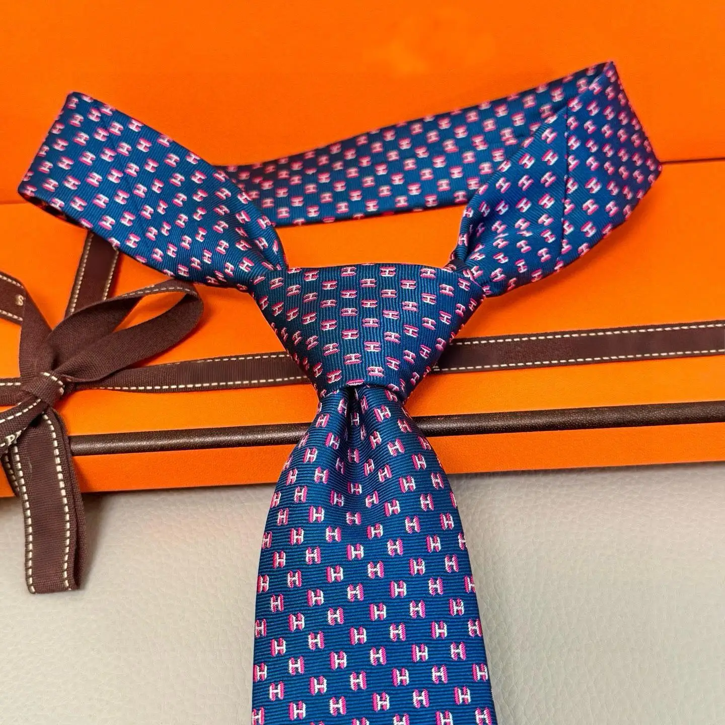 Color: army green - Exclusive Silk Blended Tie, Charcoal Grey Herringbone Pattern, Handmade, High-end and Elegant, Highlighting Masculine Charm