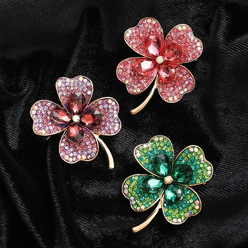 Metal color: Gold-color - Korean Style High-End Crystal Glass Fashion Brooch Alloy Four-Leaf Clover Pin Clothing Accessories Brooch Women