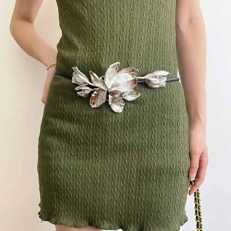Color: Gold - Women Luxury Fashion Design Metal Tulip Flower Waistband Chain Skirt Pants Dress Jeans Coat Shirt Clothes Decoration Black Belt