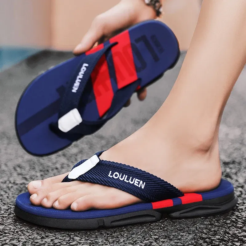 Color: black, Shoe Size: 44 - High Quality Men Flip Flops Summer Beach Slippers Men Fashion Casual Breathable Antiskid Beach Flip Flops Men Summer Outdoor